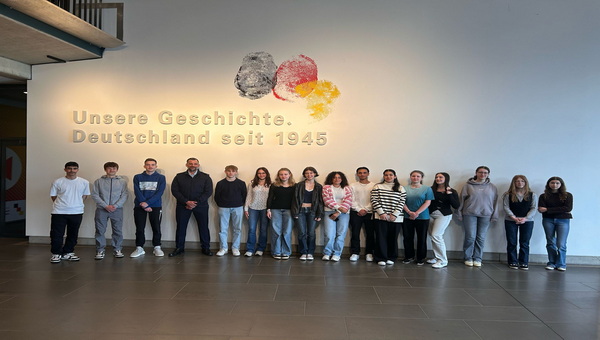AG „Zukunftsentdecker“ besucht das „Haus der Geschichte“ in Bonn 